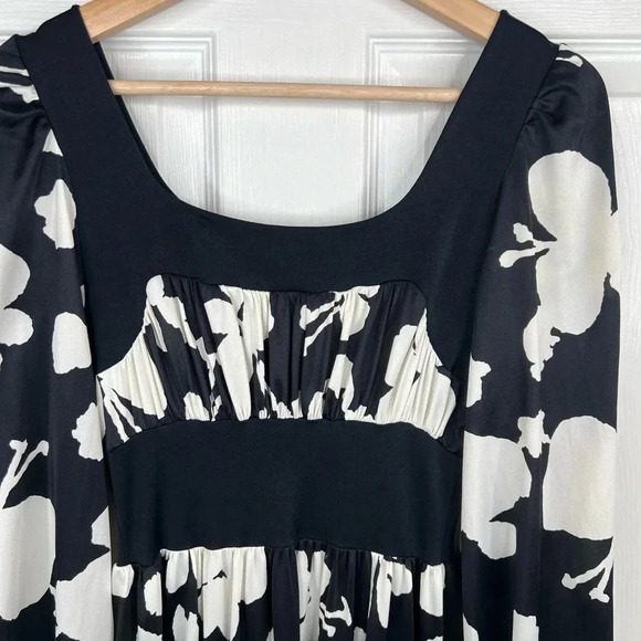 Olga Vintage 1970s Black Psychedelic Butterfly Maxi Dress Size 10 equal 4/6 - Picture 7 of 15